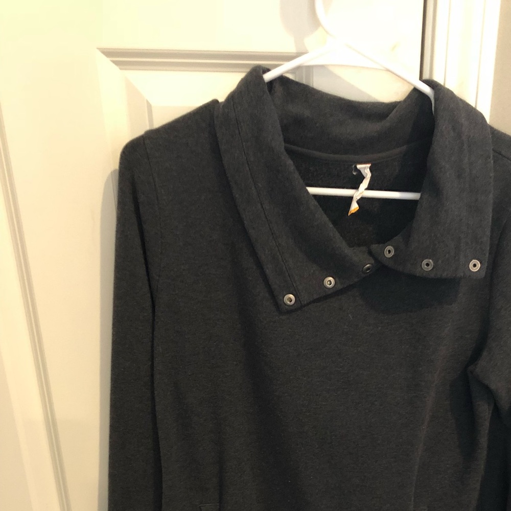 Lucy pullover